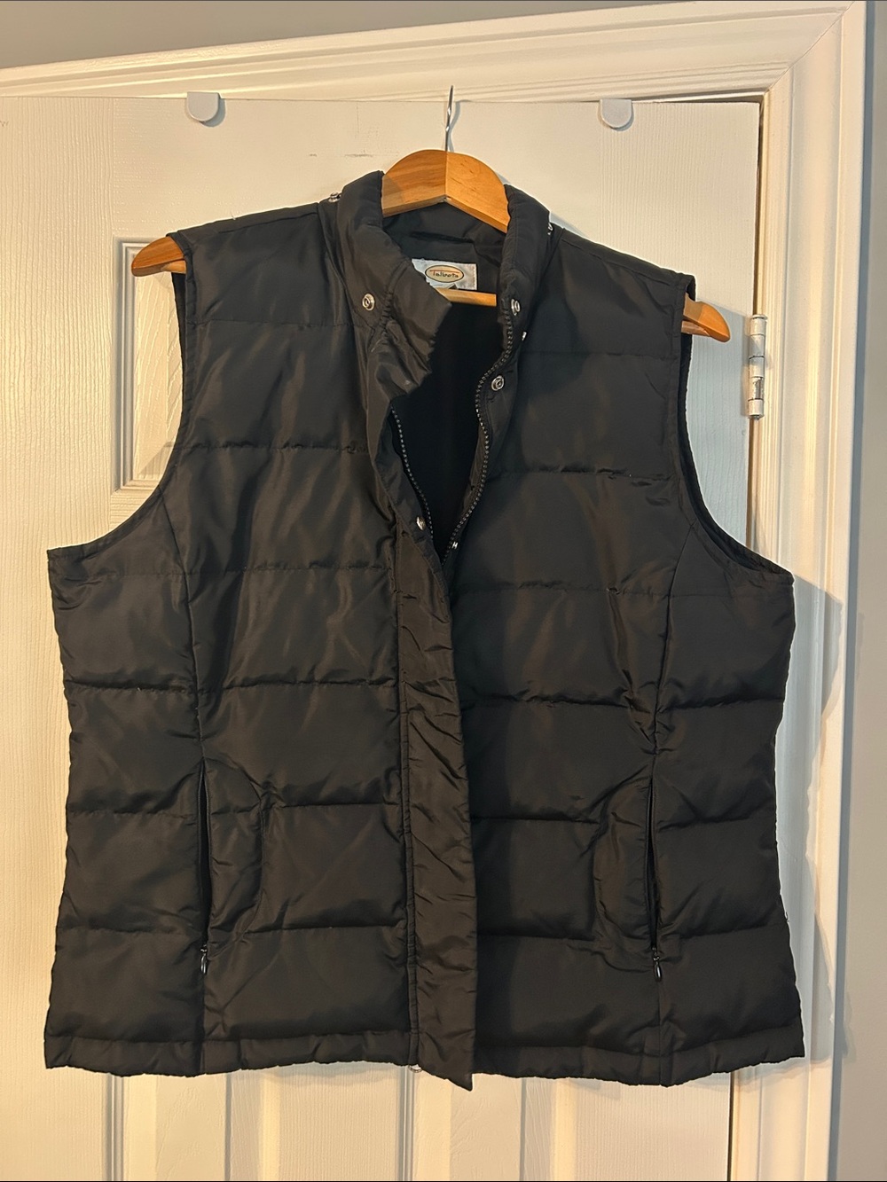 Talbots Black Quilted Puffer Vest W-lg
